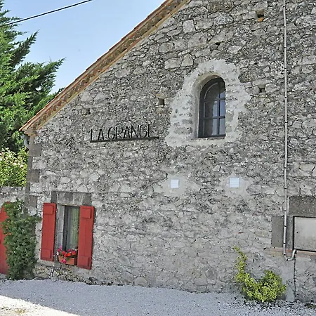 Grange فيلة
